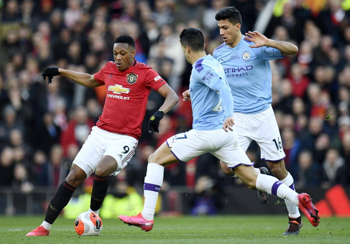 亚博体育在线关于赛后突围战来临；曼城围绕NBA总决赛官宣签约；话题不断；年轻球员得到机会的信息