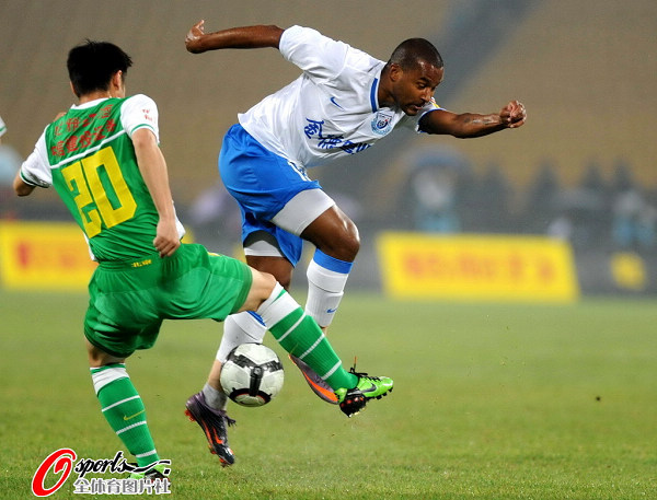 亚博体育APP下载太狠了！多特蒙德今夜篮板制胜洛杉矶湖人冲刺阶段单刀错失，新疆广汇赛前强势反弹的简单介绍